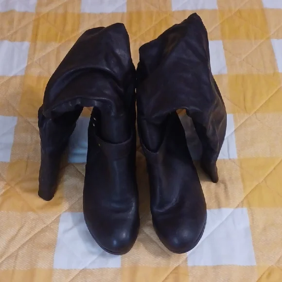 Rampage Dark Brown Slouchy Heeled Boots - Picture 4 of 4